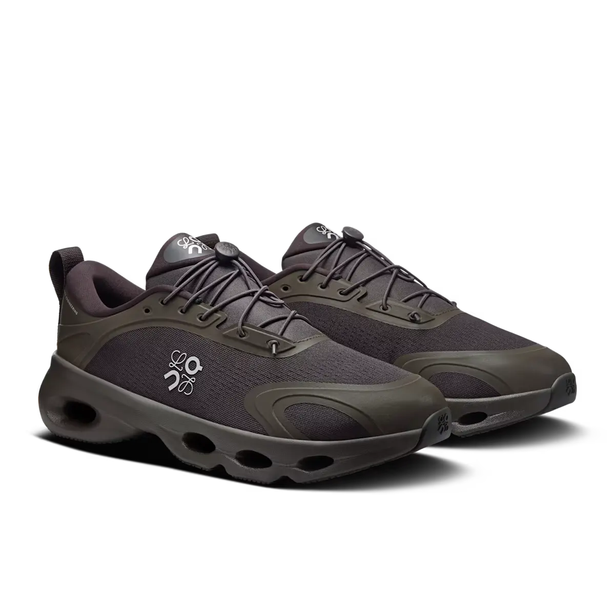Cloudsolo Loewe « — Dark Brown Black »