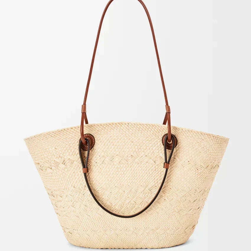 Loewe - « Panier Anagram en palmier Iraca et cuir de veau »