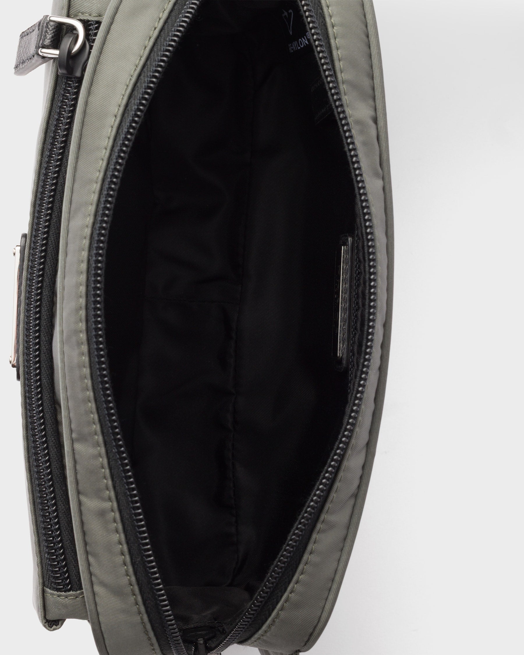 Sac banane en Re-Nylon et cuir Saffiano - #4