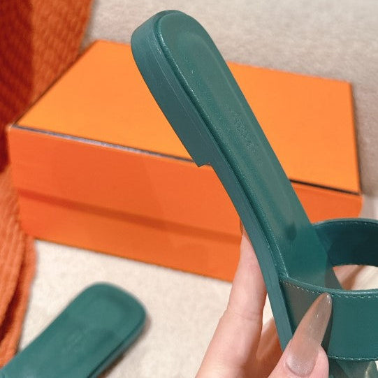 Hermes - « Claquettes Vert Bouteille »