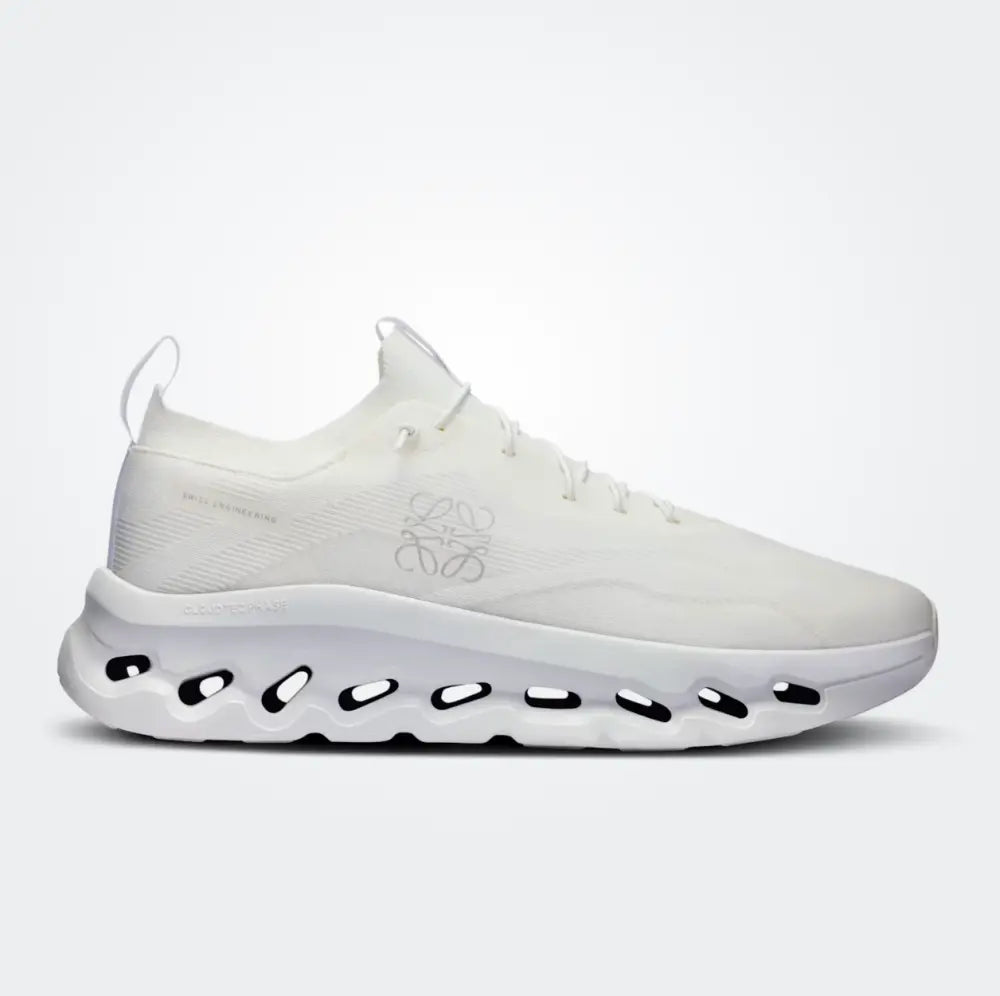 On Cloud « × Loewe — Cloudtilt Blanche »