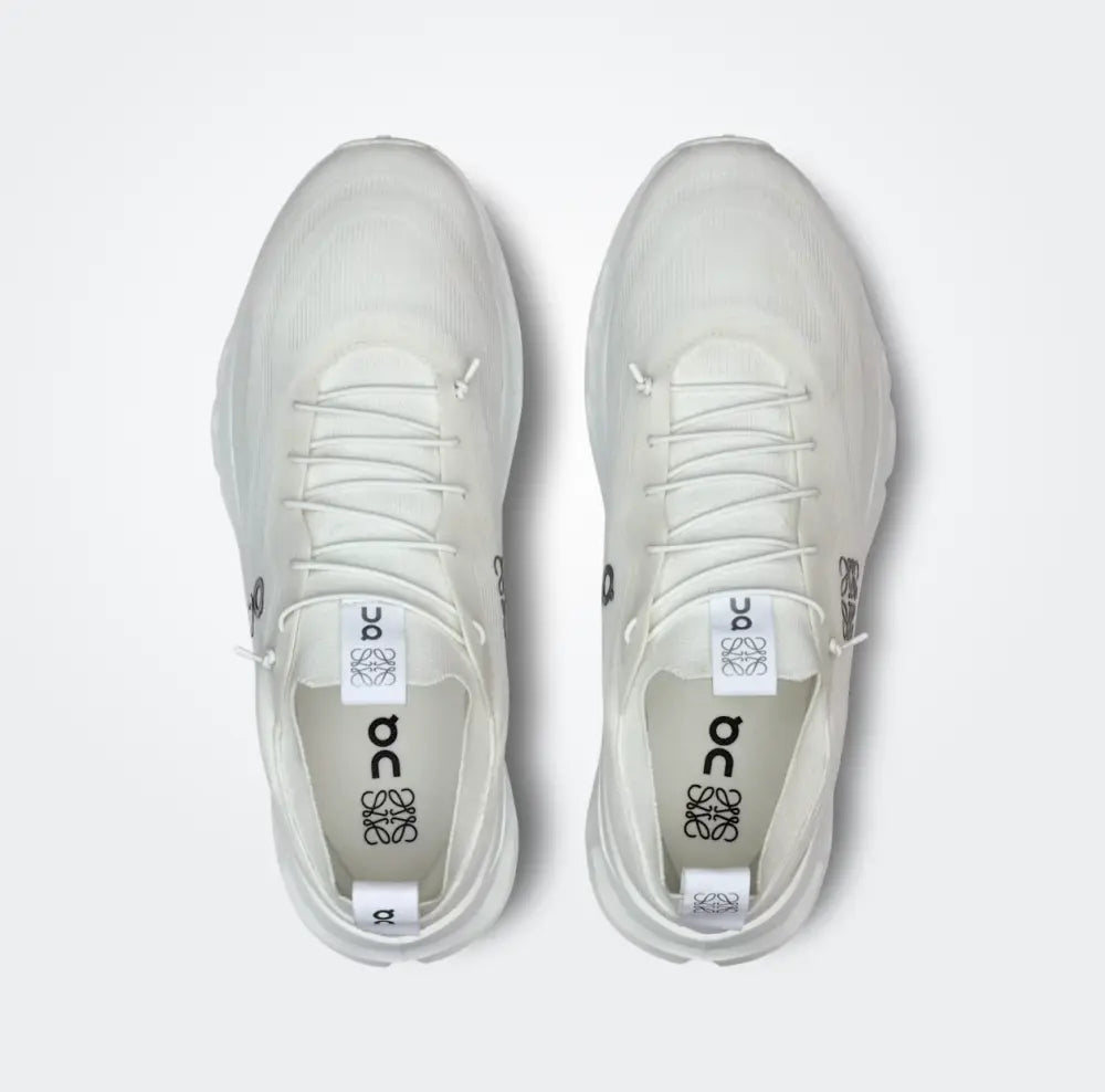 On Cloud « × Loewe — Cloudtilt Blanche »
