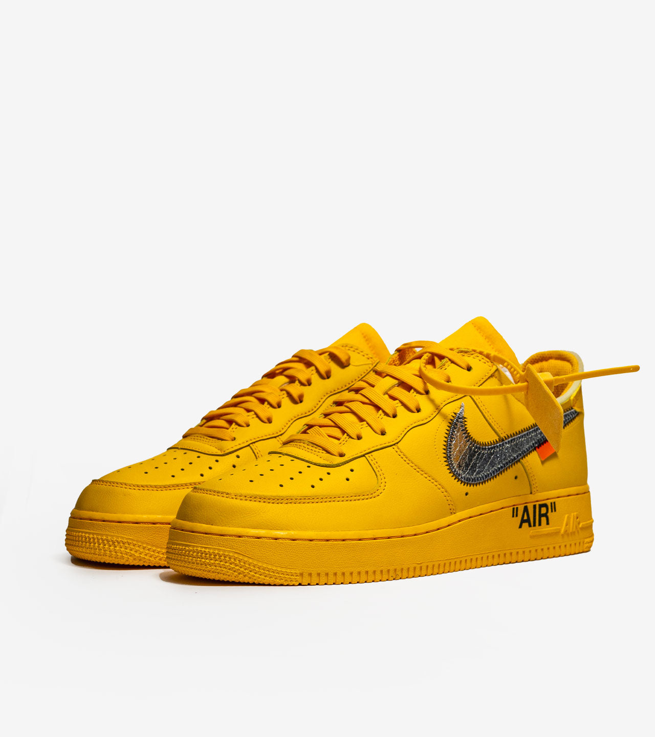 Nike Air « Force 1 Low Off-White ICA University Gold »
