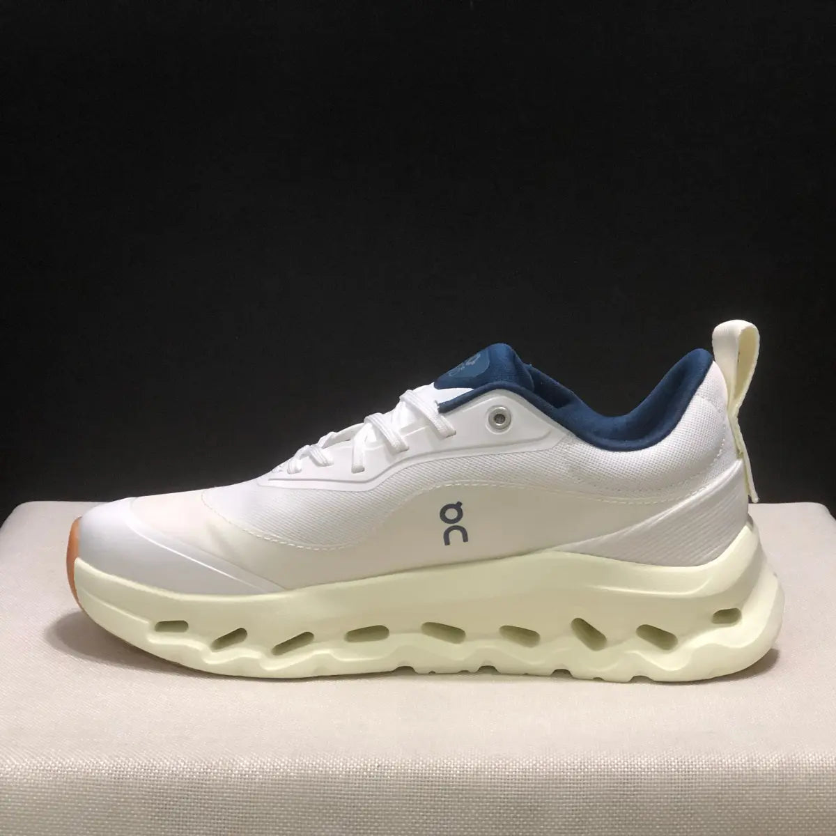 On Cloud « × Loewe — Cloudtilt Light Blue »