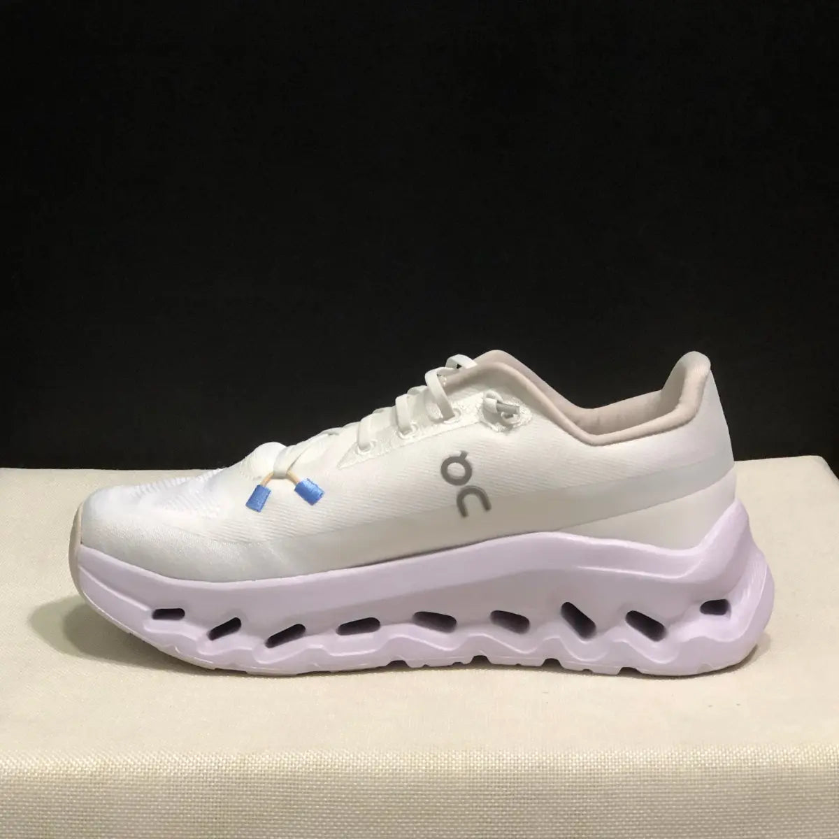 Cloudtilt - « Beige Purple »