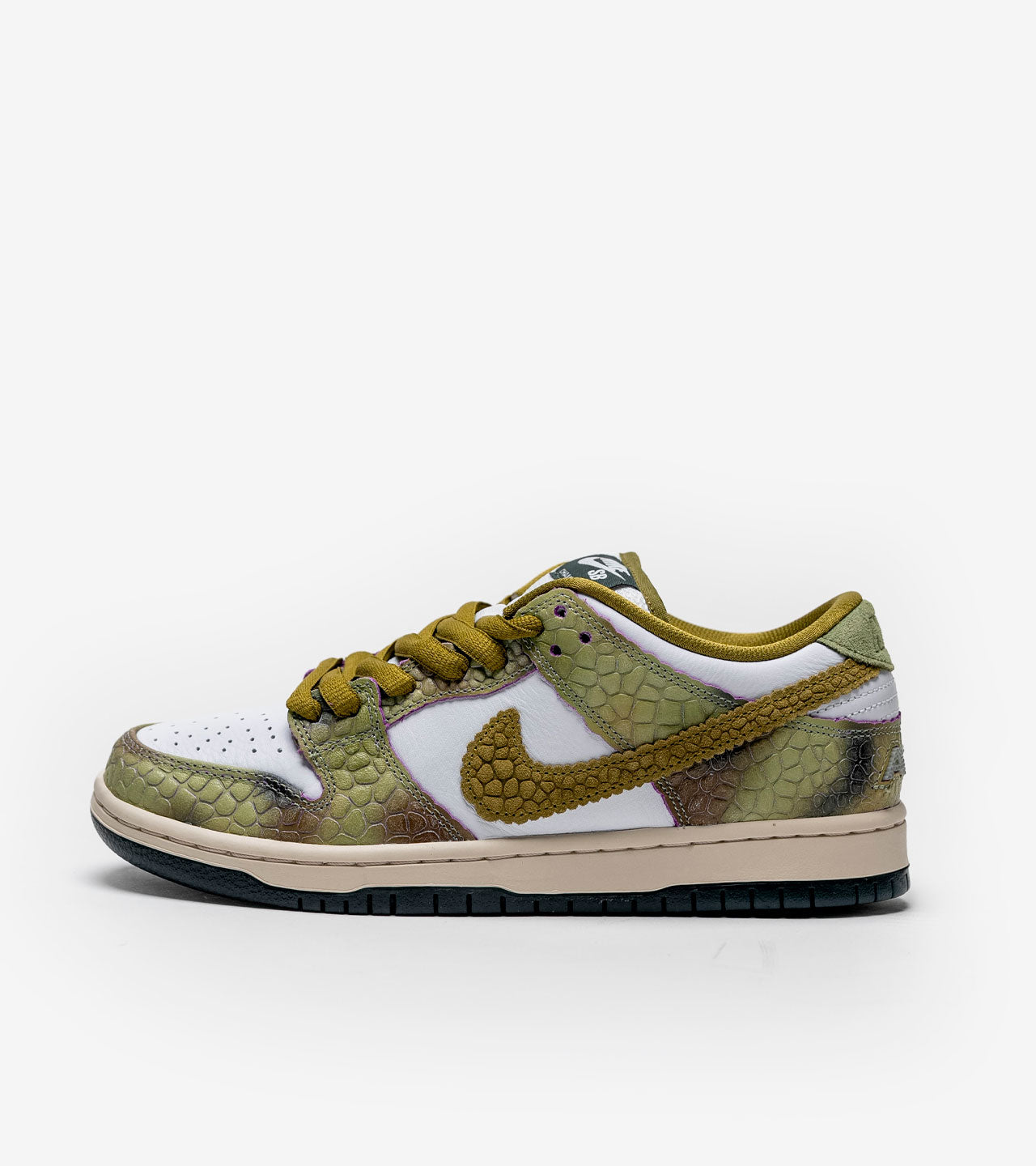 Nike SB « Dunk Low Alexis Sablone Chameleon »
