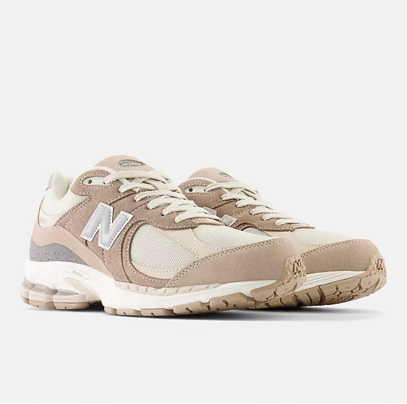 New Balance 2002R « Cream - New Balance (2) »