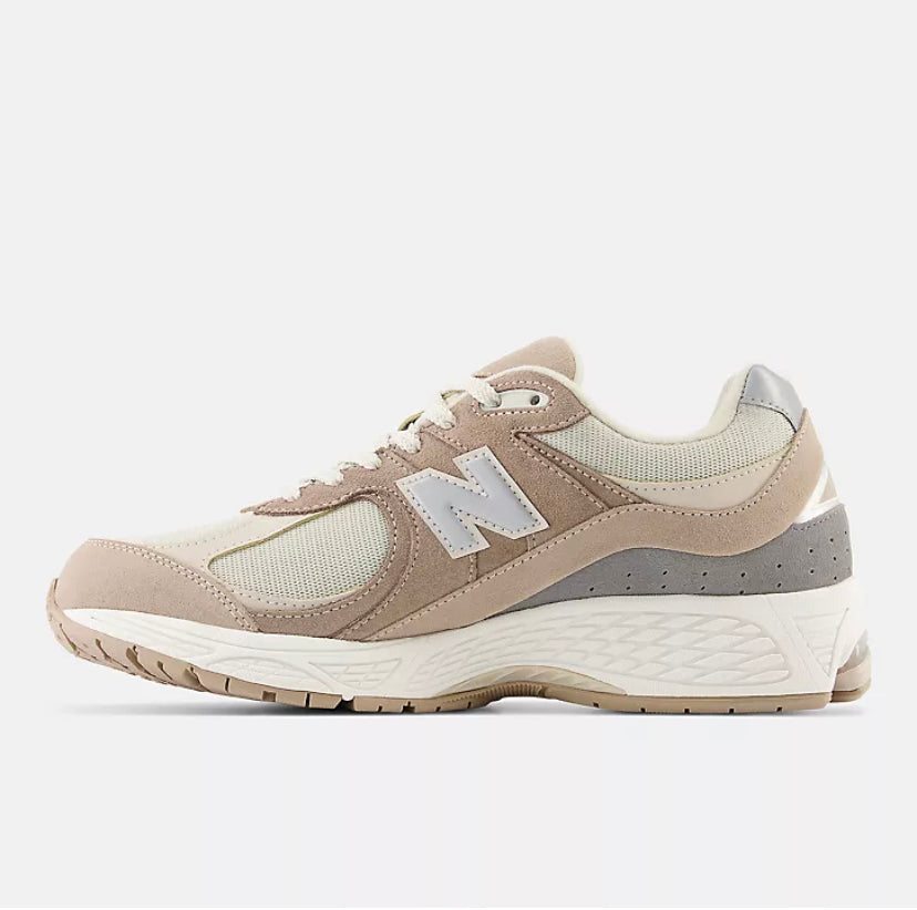 New Balance 2002R « Cream - New Balance (2) »