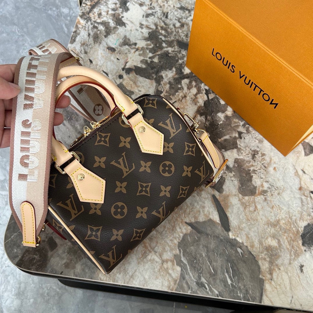 Louis Vuitton - Sac Speedy Bandoulière 20