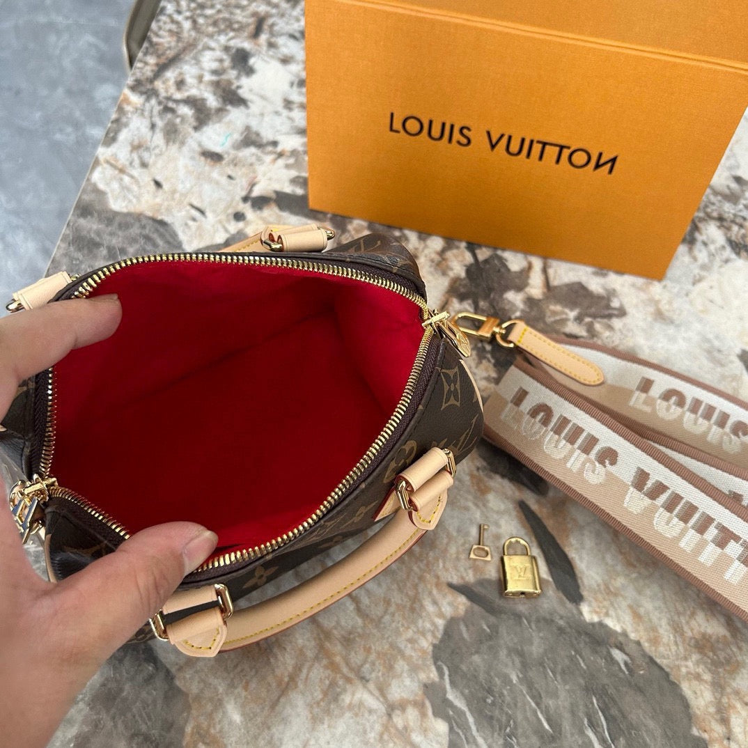Louis Vuitton - Sac Speedy Bandoulière 20