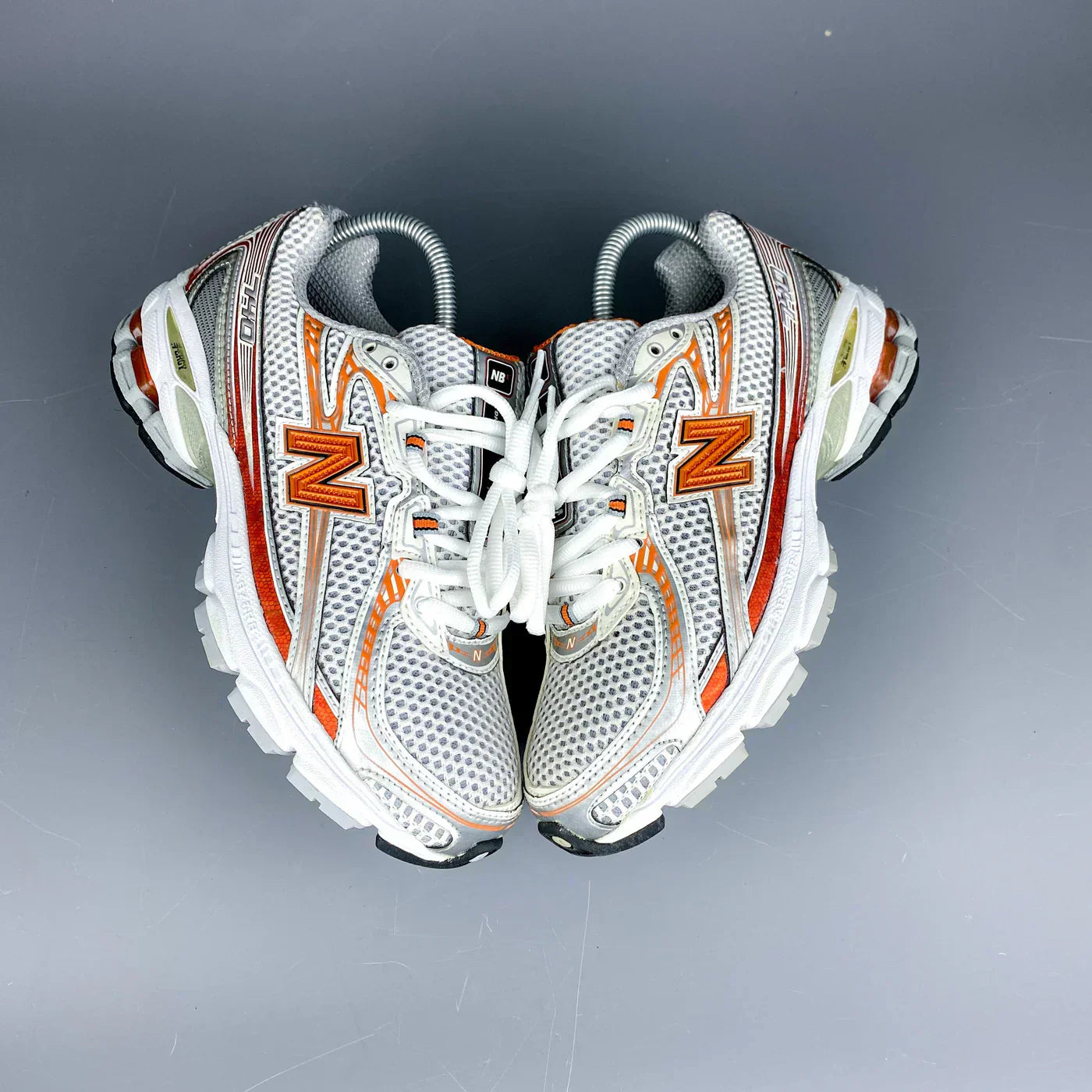 New Balance 740 « ORANGE »