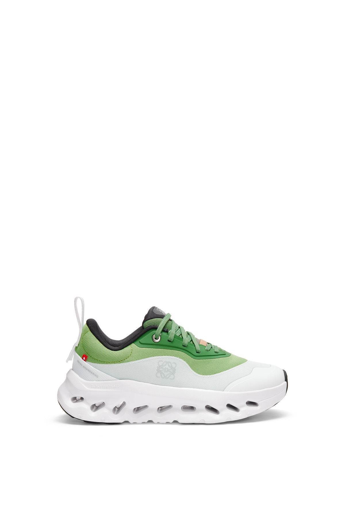 ON × « LOEWE Cloudtilt — Vert / Kaki »
