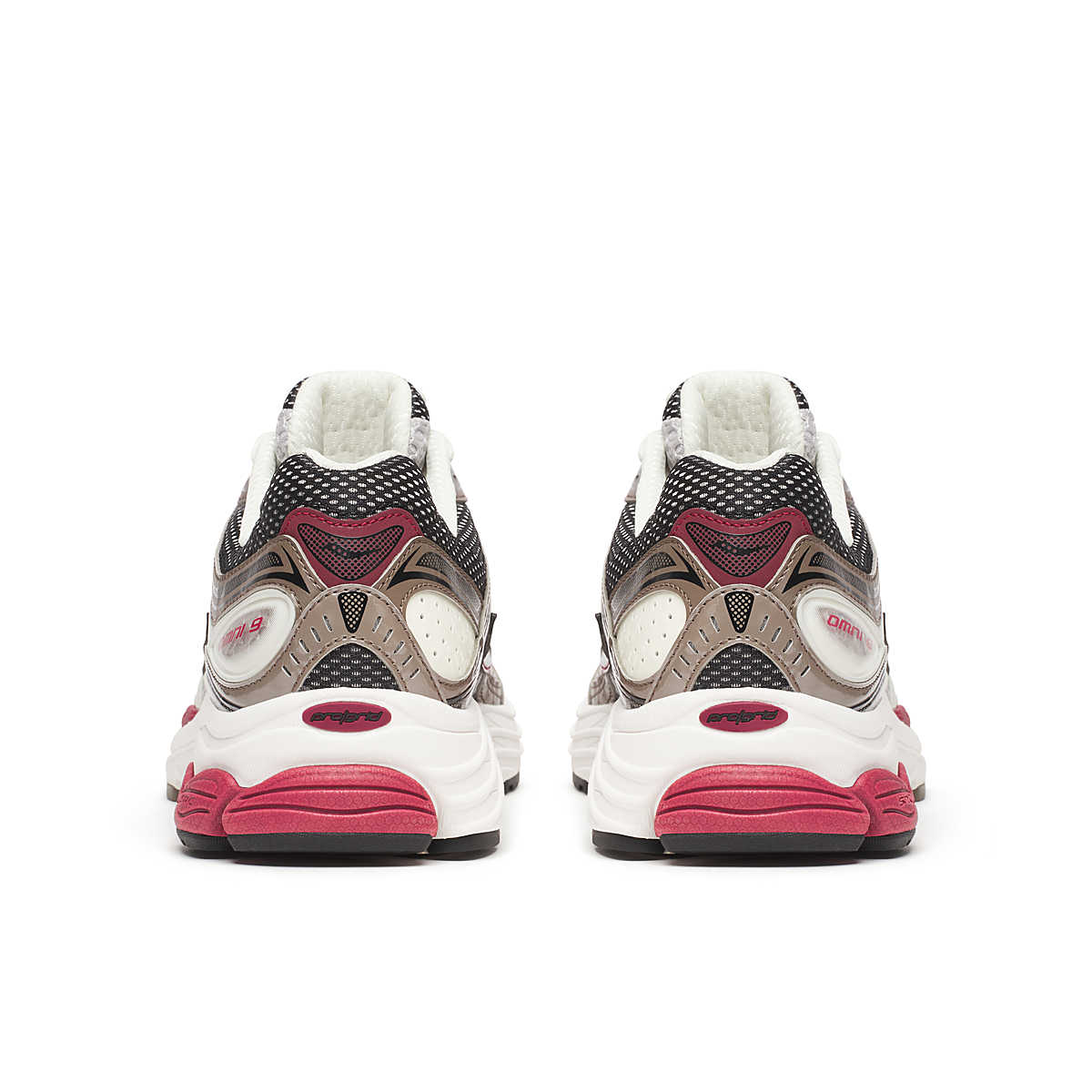 SAUCONY PROGRID « OMNI 9 OG »