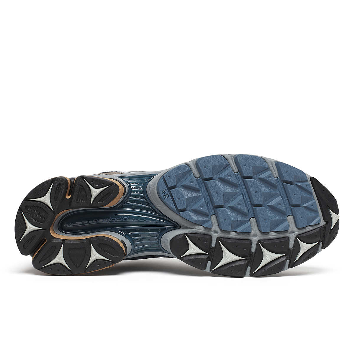 SAUCONY PROGRID « TRIUMPH 4 WINTER TECH »