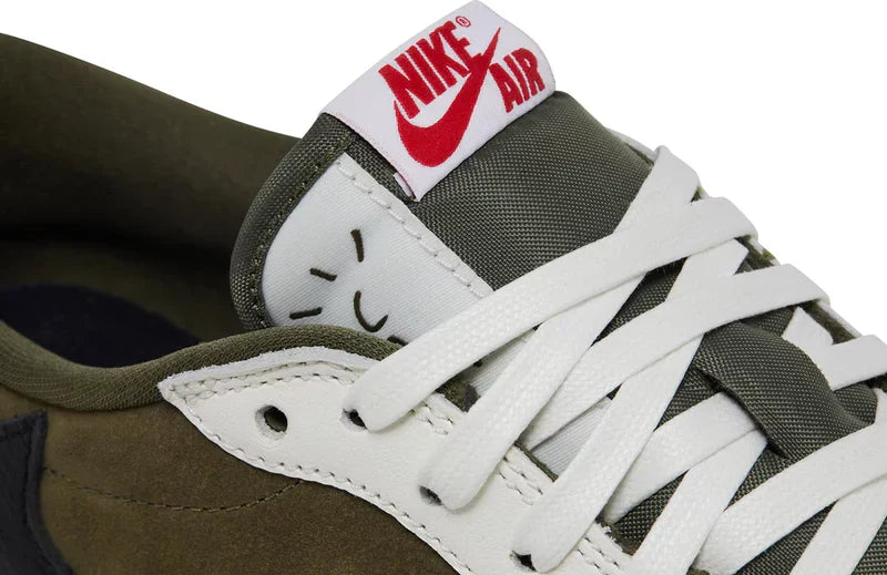 Jordan 1 « Travis Scott Medium Olive »