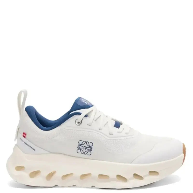 On Cloud « × Loewe — Cloudtilt Light Blue »