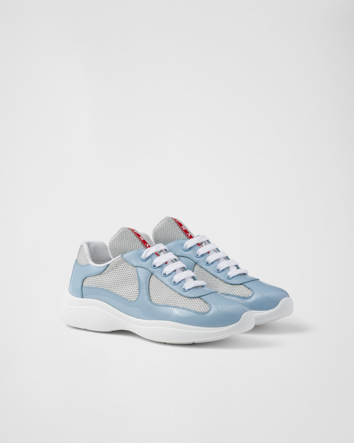 Prada America’s « Cup Argent/Céleste »