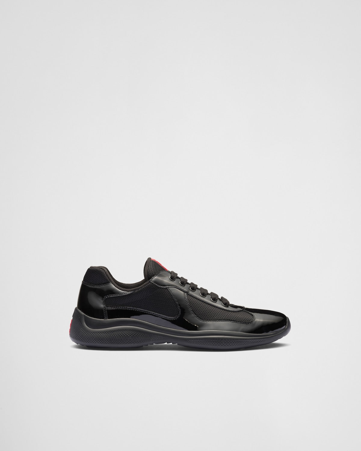 Prada America’s « Cup Noir »