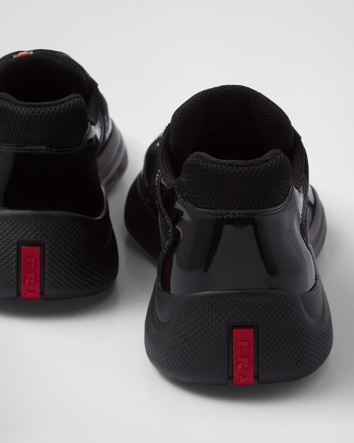 Prada America’s « Cup Noir »