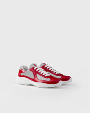 Prada America’s « Cup Rouge »