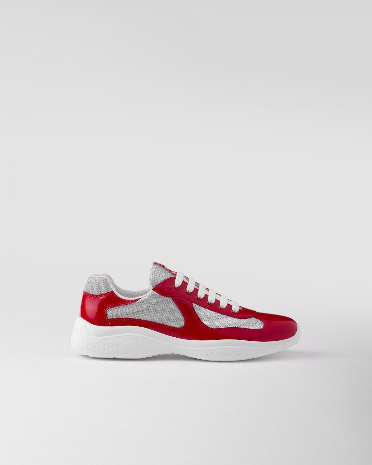 Prada America’s « Cup Rouge »