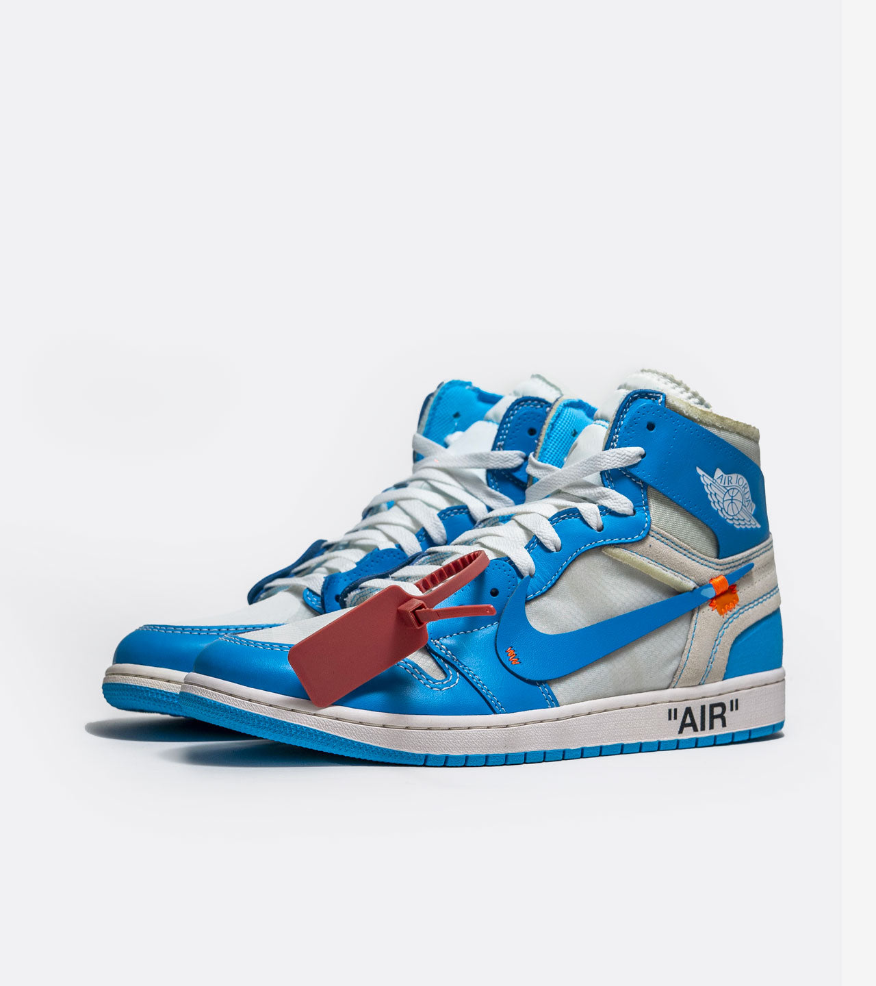 Air Jordan 1 Retro High « Off-White University Blue »