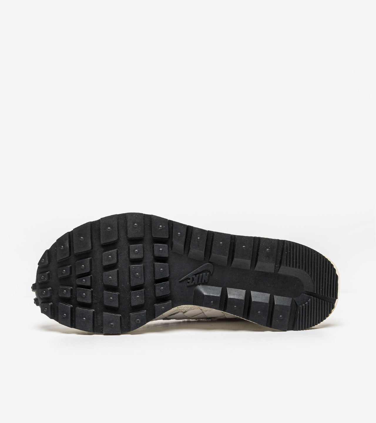 Nike VaporWaffle « Woven sacai Jean Paul Gaultier White »