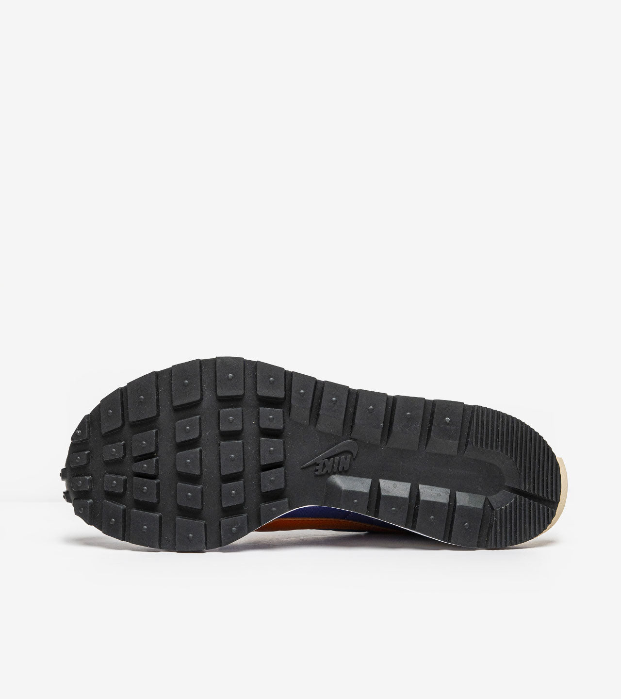 Nike Vaporwaffle « sacai Dark Iris »