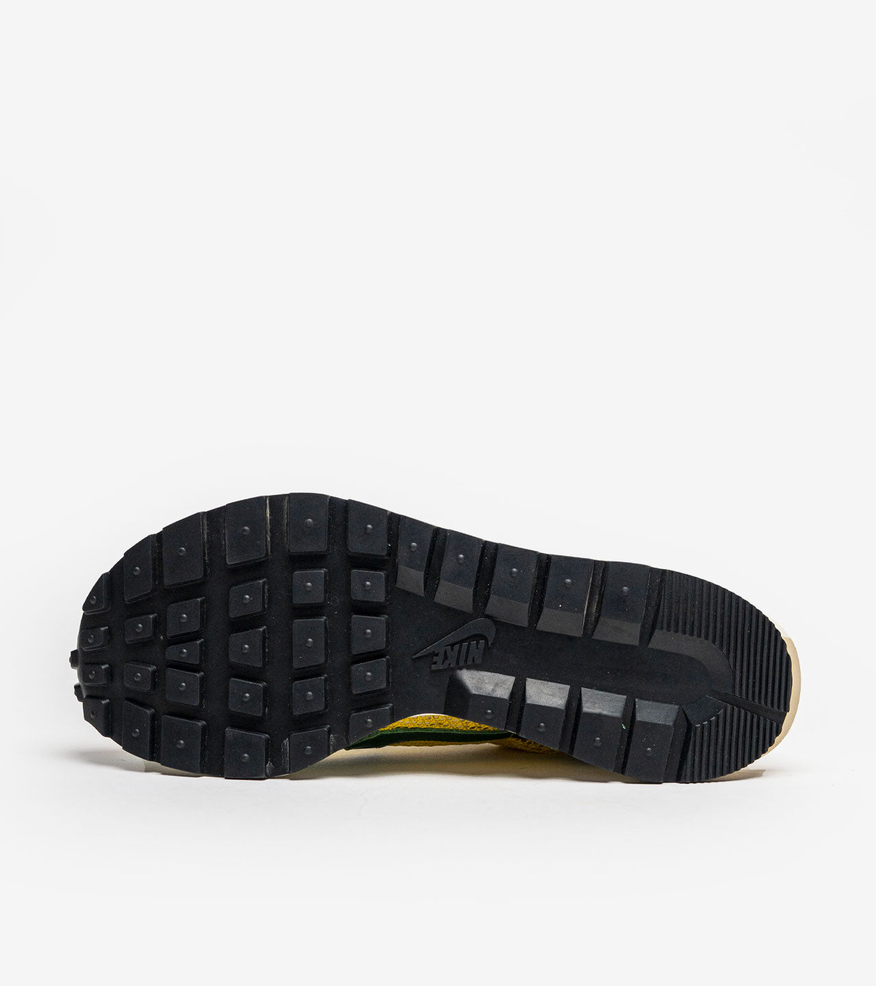 Nike Vaporwaffle « sacai Tour Yellow Stadium Green »