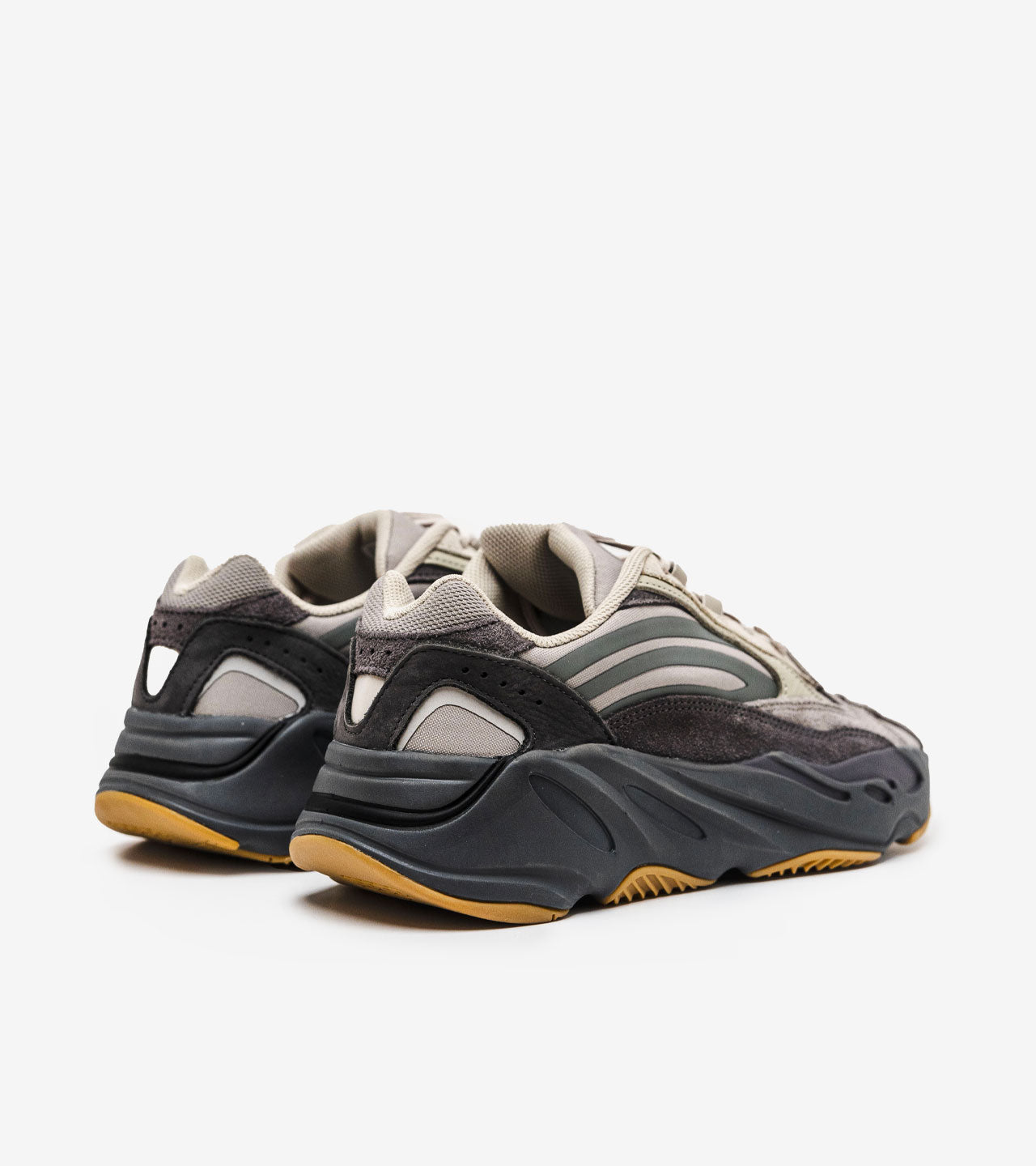 adidas Yeezy « Boost 700 V2 Tephra »