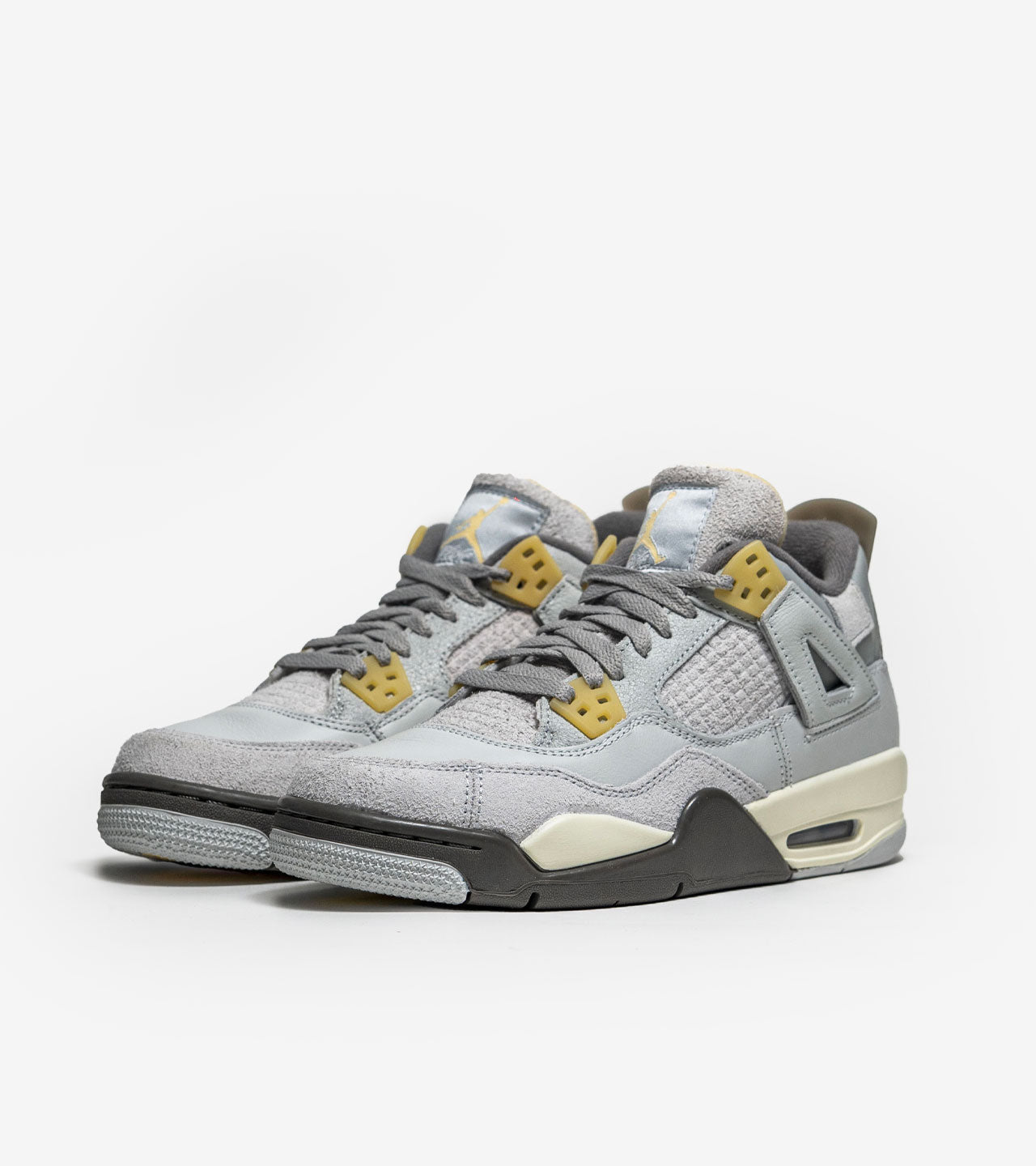 Jordan 4 Retro SE « Craft Photon Dust »
