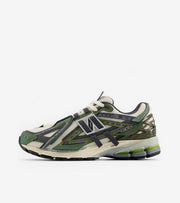 New Balance 1906A « Olive Juice Sea Salt »