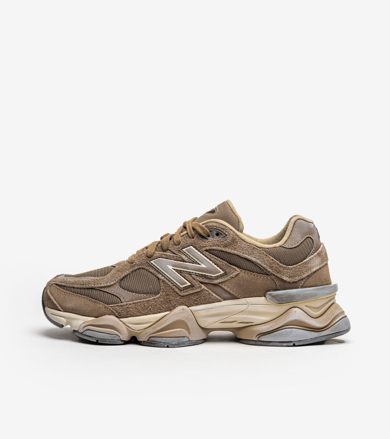 New Balance 9060 « Mushroom Timberwolf »