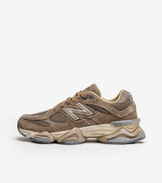 New Balance 9060 « Mushroom Timberwolf »
