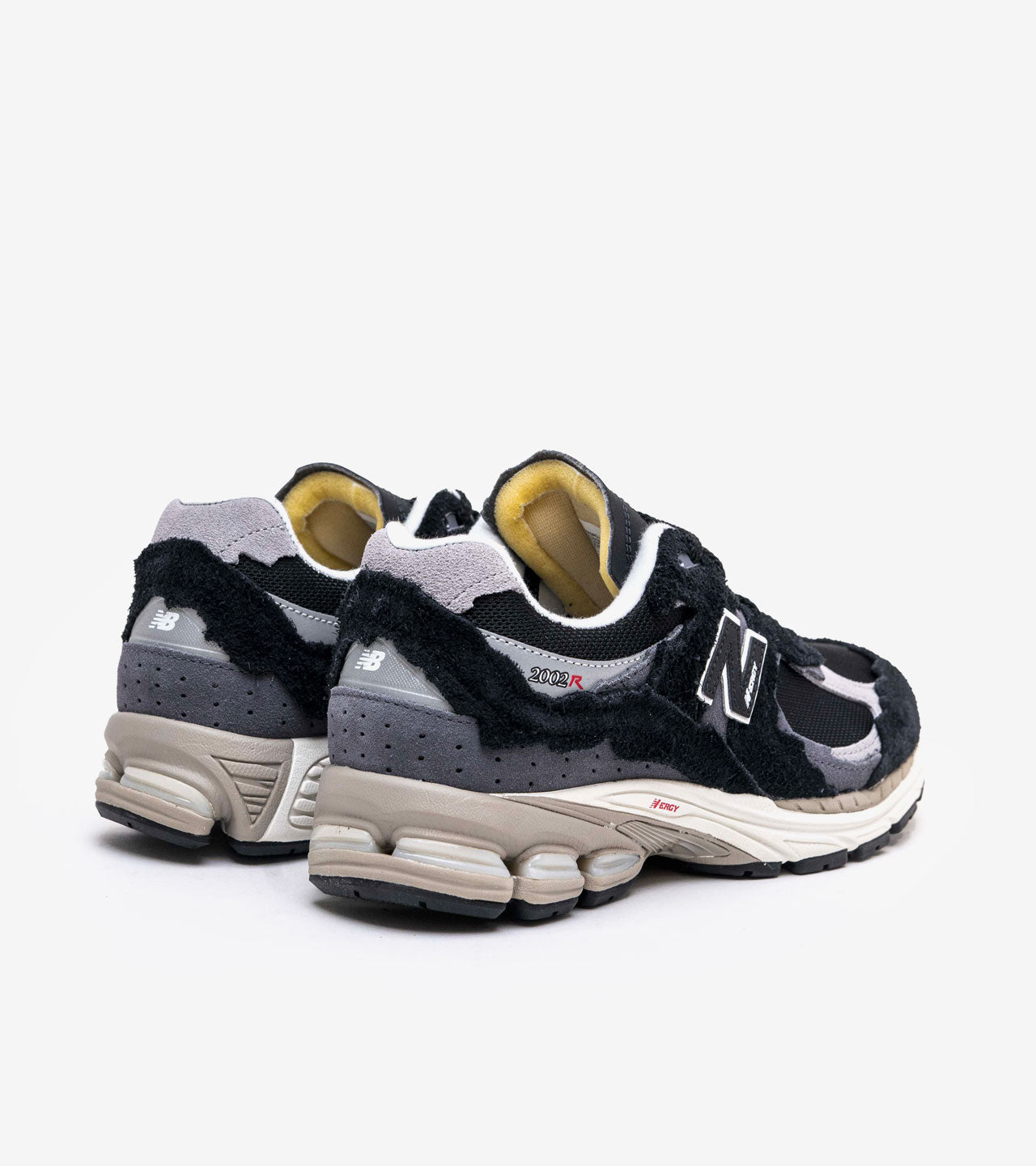 New Balance 2002R « Protection Pack Black Grey »
