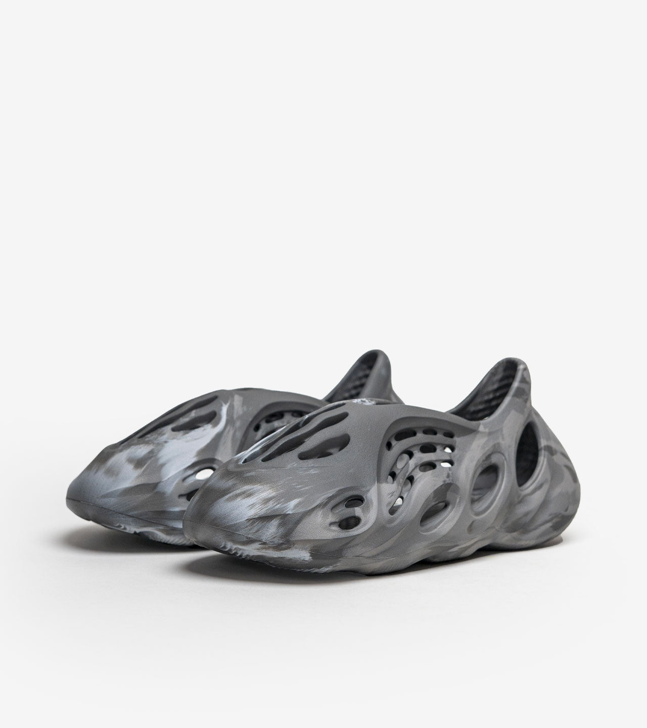 adidas Yeezy « Foam RNR MX Granite »