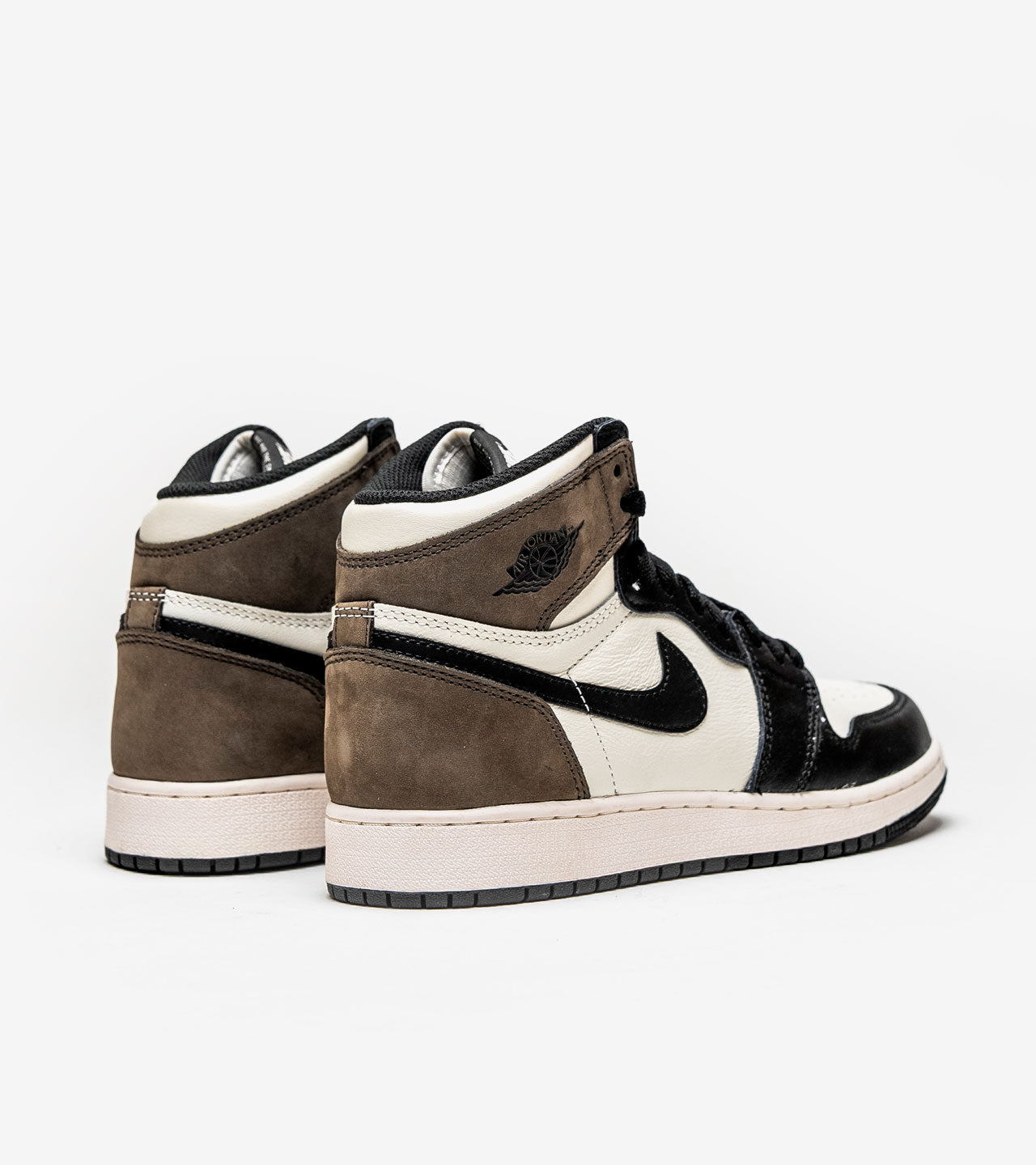 Air Jordan 1 Retro High « Dark Mocha »