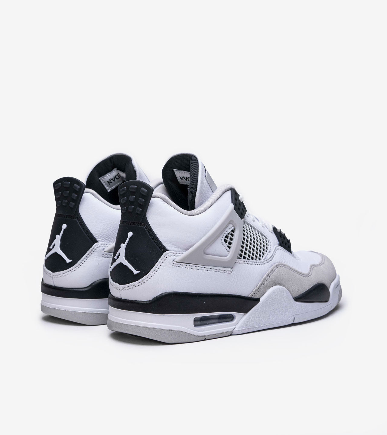 Air Jordan 4 Retro « Military Black »