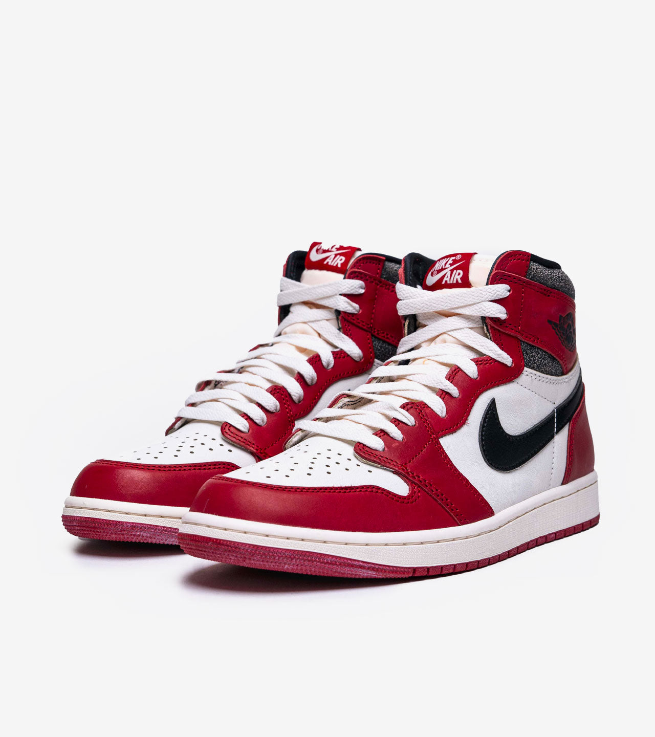 Jordan 1 Retro High OG « Chicago Lost and Found »