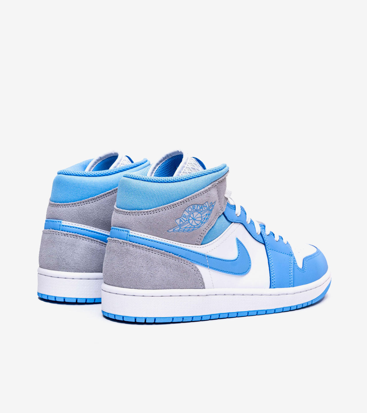 Jordan 1 Mid « University Blue Grey »