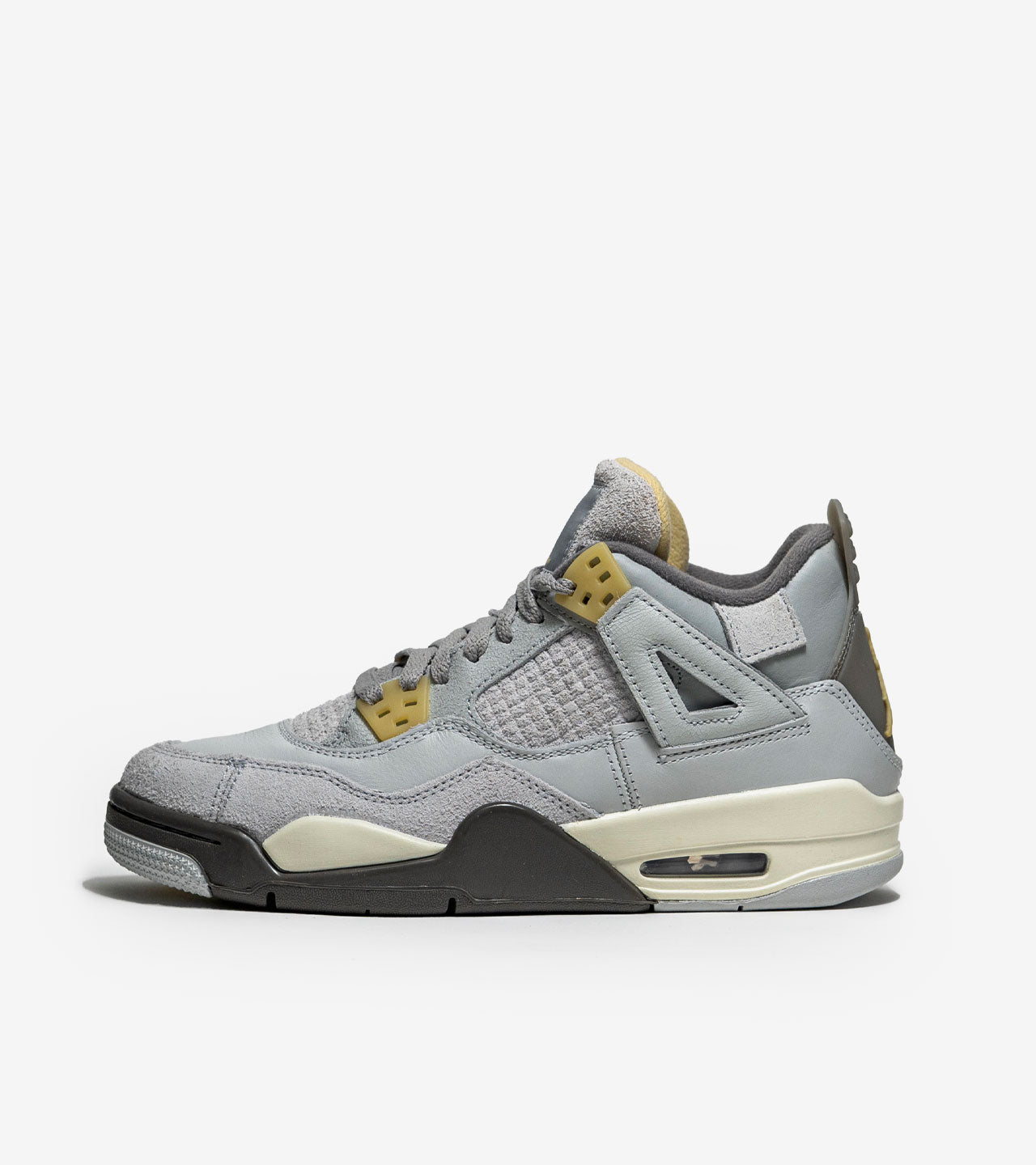 Jordan 4 Retro SE « Craft Photon Dust »