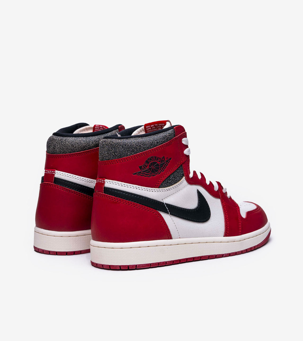 Jordan 1 Retro High OG « Chicago Lost and Found »