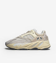adidas Yeezy « Boost 700 Analog »