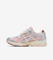 ASICS Gel-Nimbus « 10.1 Vandy The Rose x atmos Banana Split Strawberry »