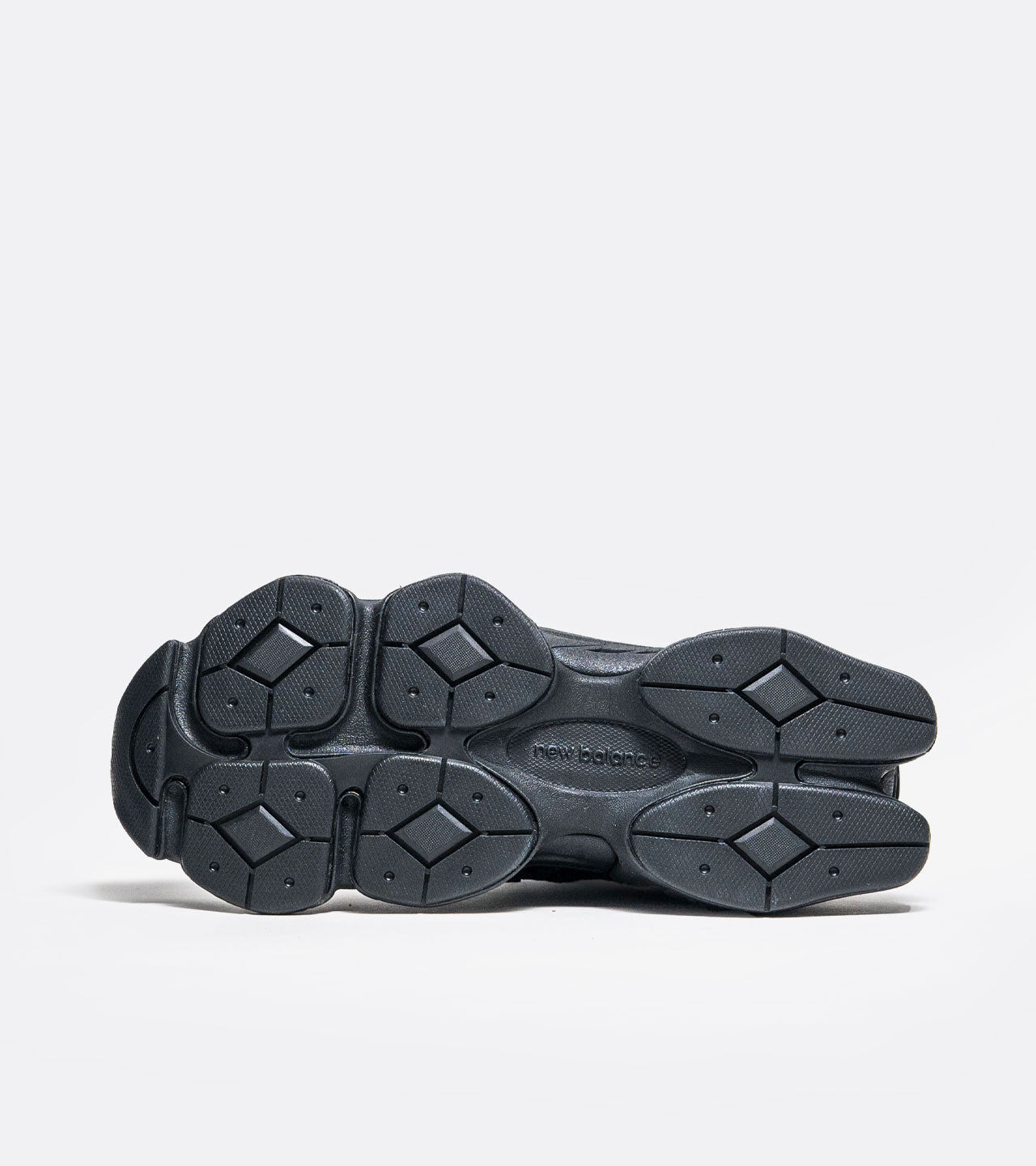 New Balance 9060 « Triple Black Patent »