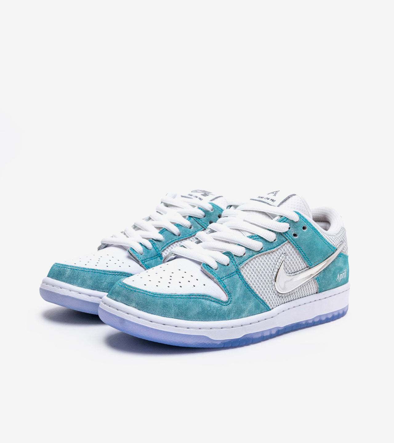 Nike SB « Dunk Low April Skateboards »