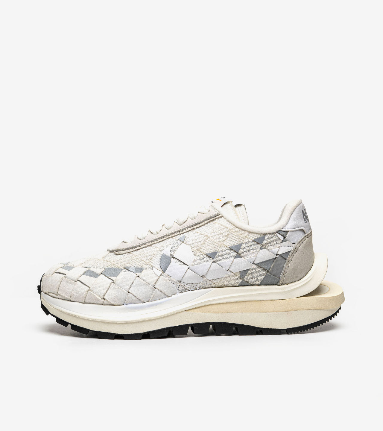 Nike VaporWaffle « Woven sacai Jean Paul Gaultier White »