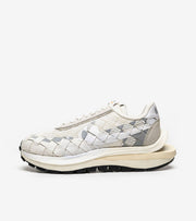 Nike VaporWaffle « Woven sacai Jean Paul Gaultier White »