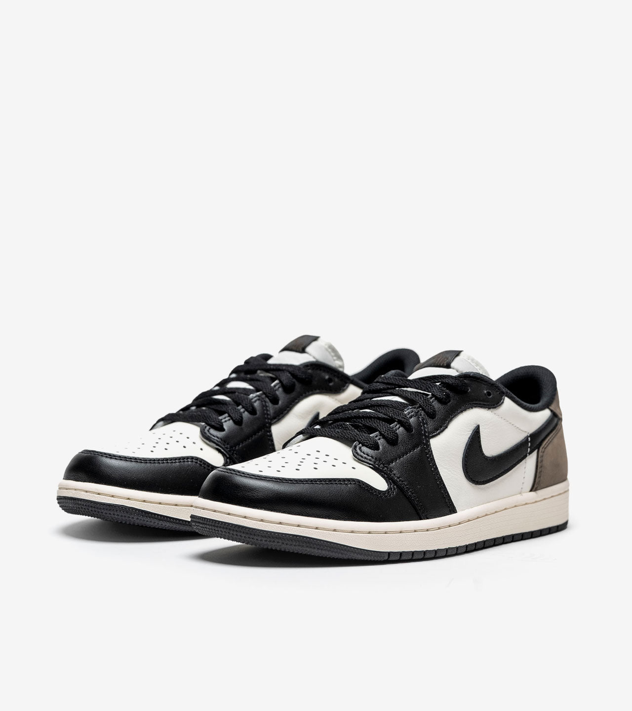 Jordan 1 Low « Mocha »