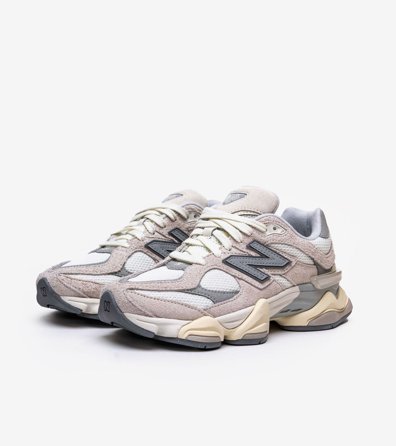 New Balance 9060 « Moonbeam Sea Salt »